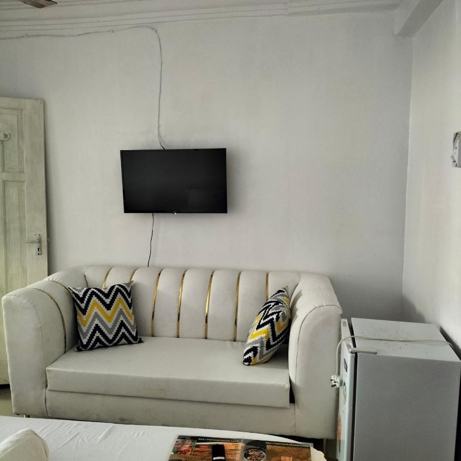 Luxurious Studio Apartments Mombasa Exterior foto